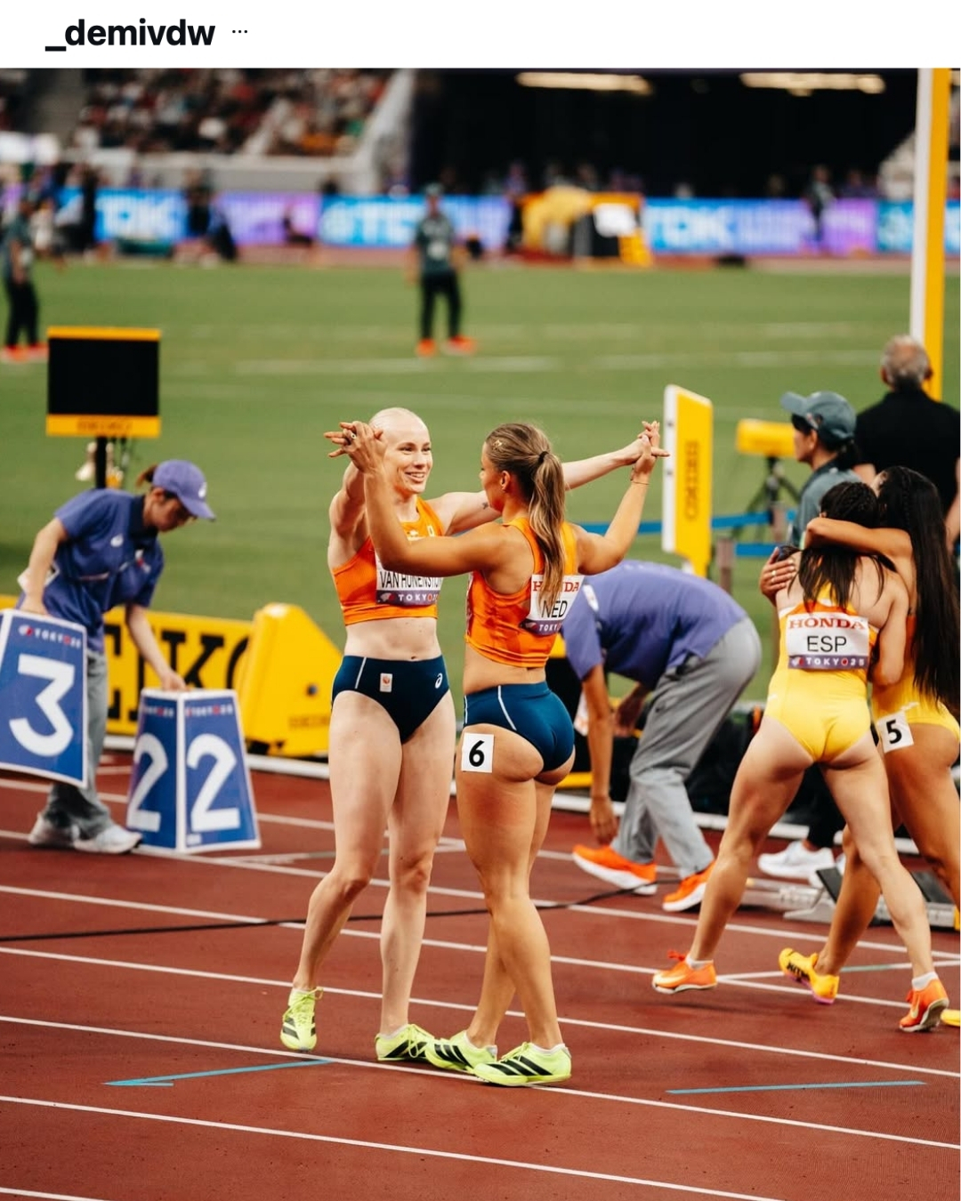 Demi van den Wildenberg 08